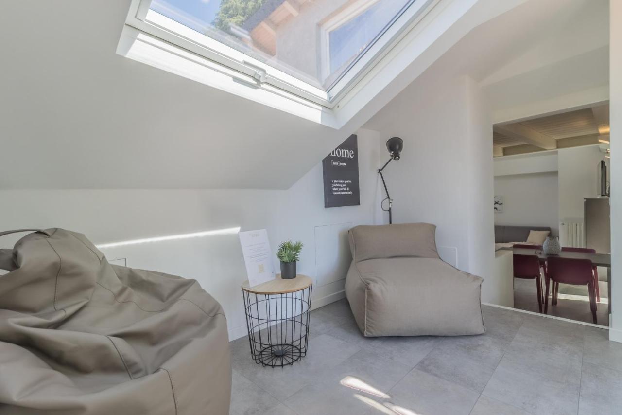 Apartamento La Terrazza Di Marta Varenna Exterior foto